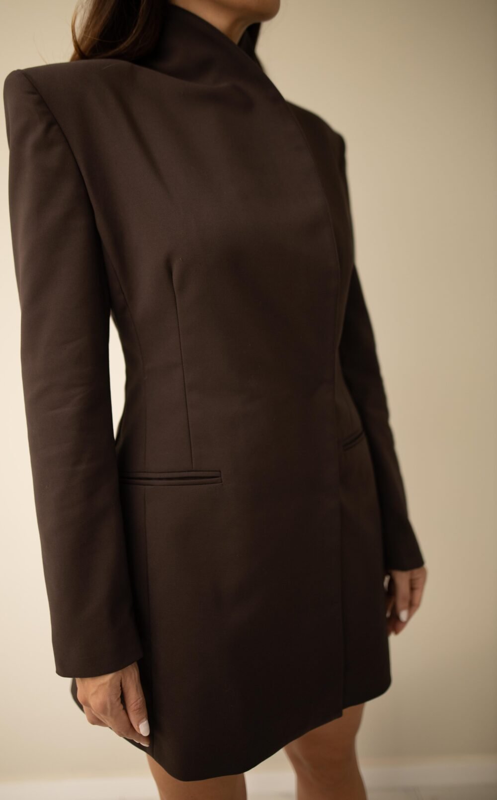 The “Hourglass” blazer-dress - Image 3